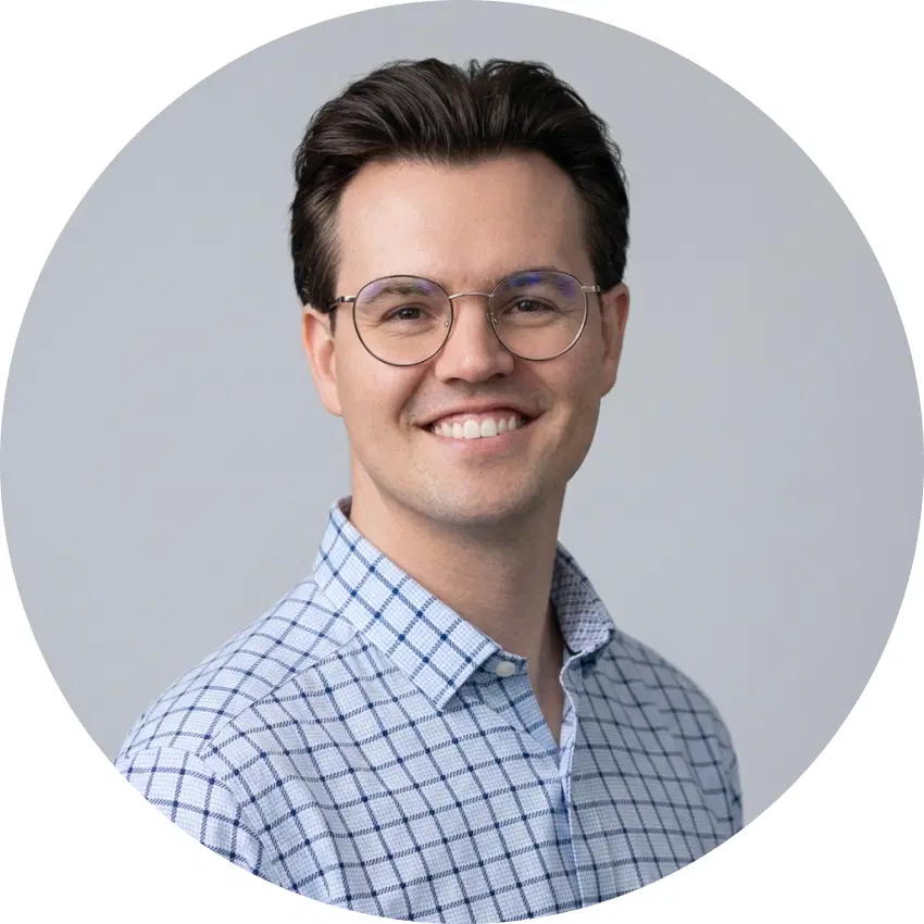 Matthew J Kmiecik, Research Scientist